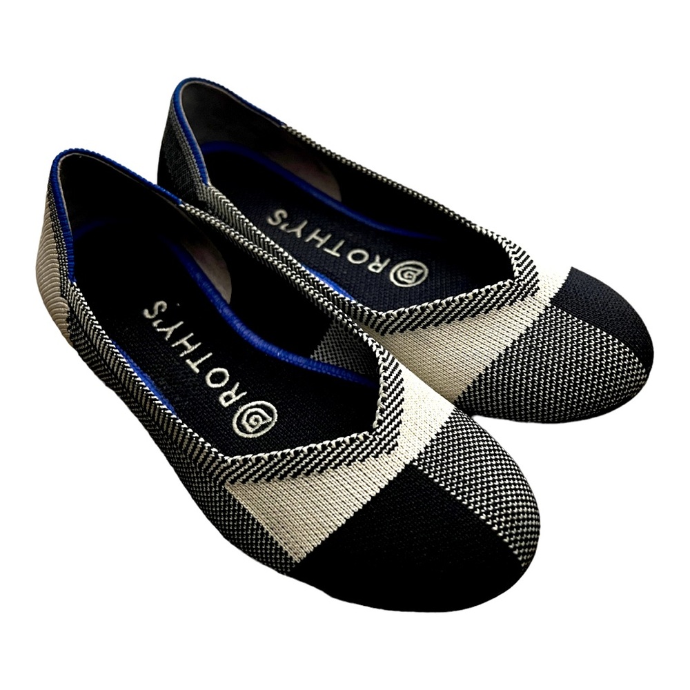 Rothy's Round Captoe Flats
